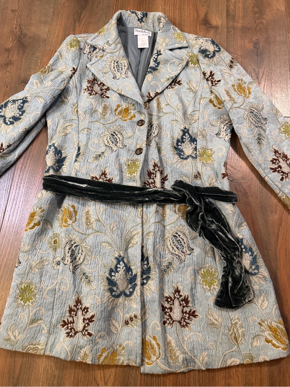 Vintage NorthStyle Light Blue Floral  TapestryTrench Coat with Velvet Belt